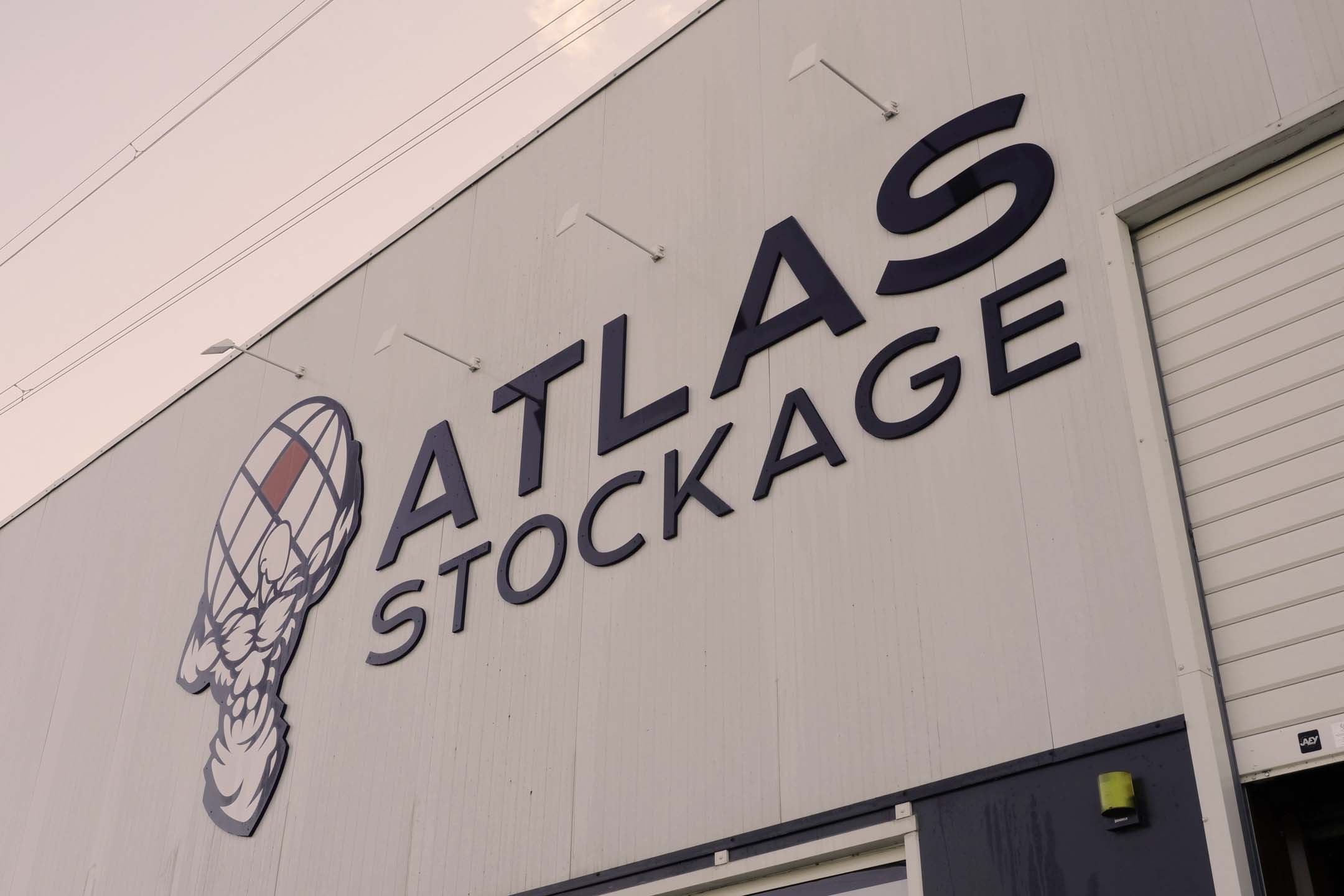 Atlas Stockage garde meuble box à louer centre de self stockage cave garage conteneur maritime Aix en Provence.